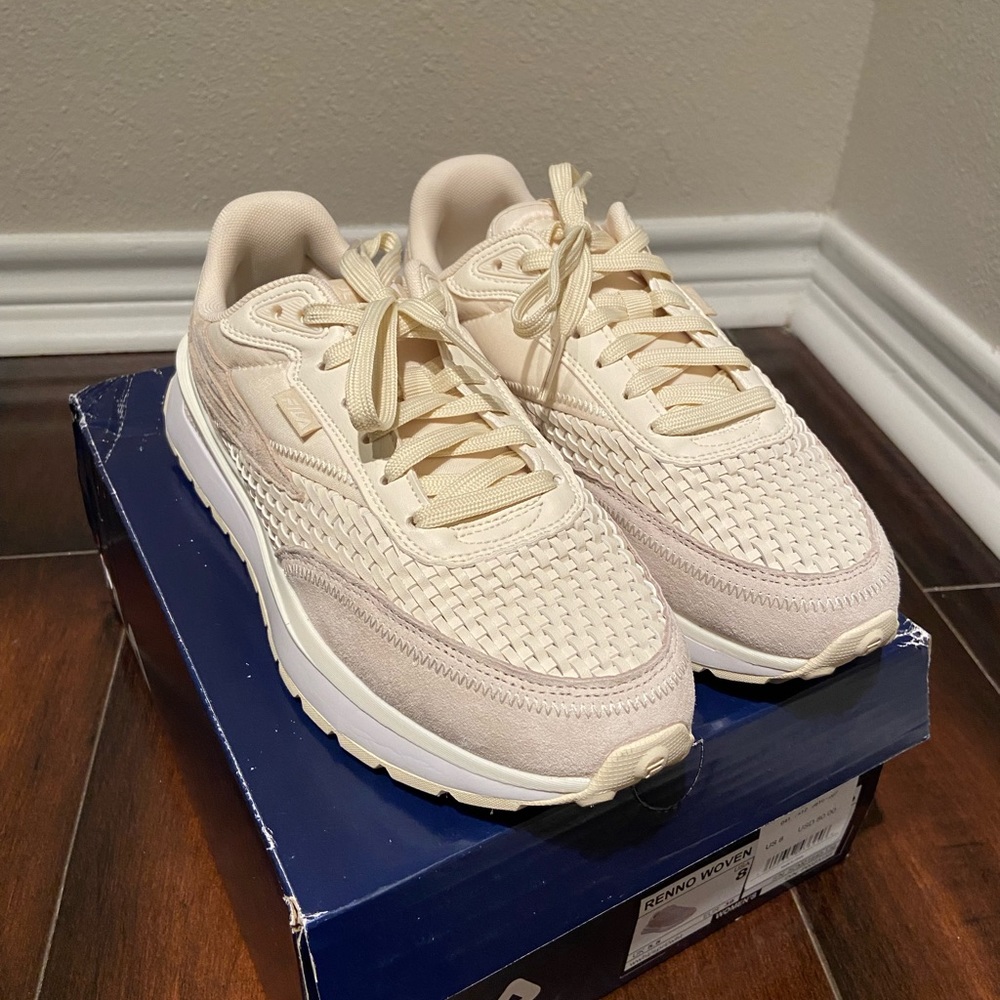 Women’s Fila Shoes